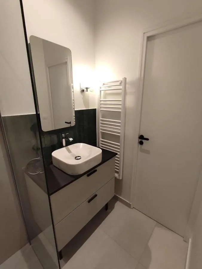 Suite Confortable Sur Le Canal Saint-Martin / Republique パリ